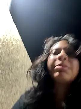 lynn9000 from StripChat is Freechat