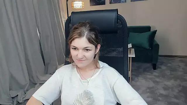 LynnaBierly webcams show profile image 