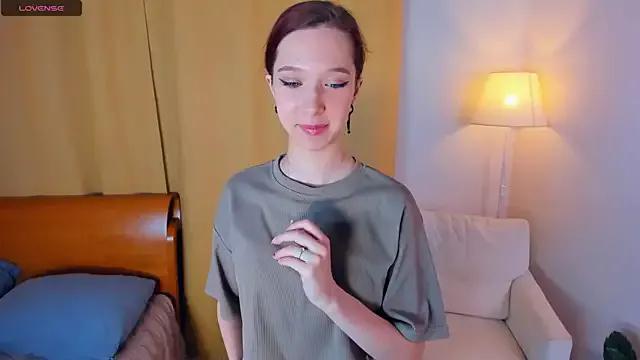 LynnBeames from StripChat