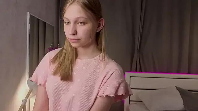 LynneHaviland from StripChat