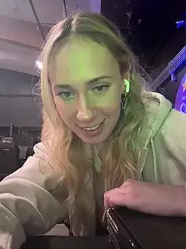 M1ssyk1ssy from StripChat