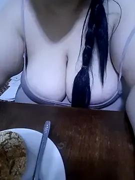 Madam-bezoul- from StripChat is Freechat