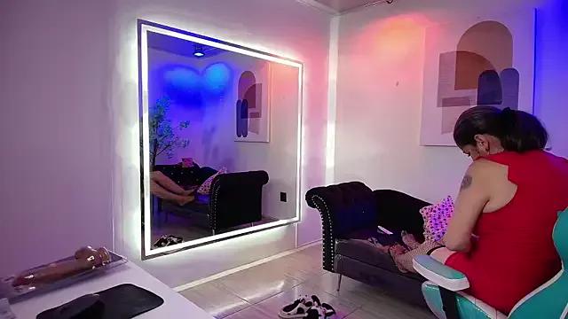 Madame_scarlet from StripChat is Freechat