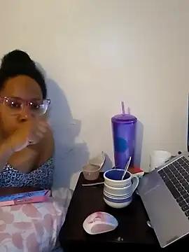 madamsensuale from StripChat