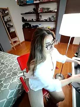 maddie_beauty from StripChat is Freechat