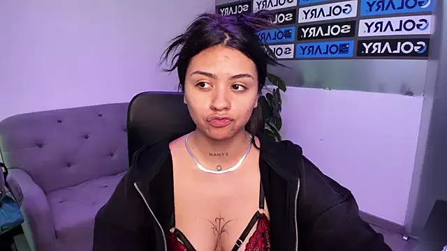 Maddiee_Jackson from StripChat is Freechat