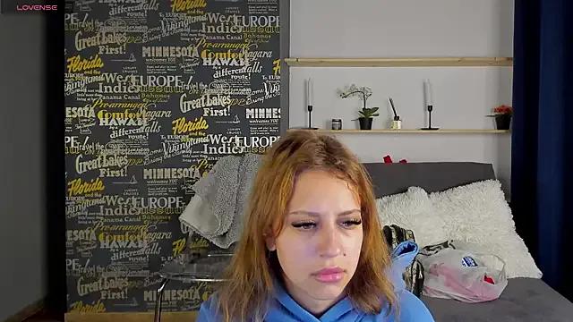 MaddieRay from StripChat
