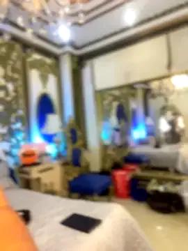 MaddisonClark from StripChat is Freechat