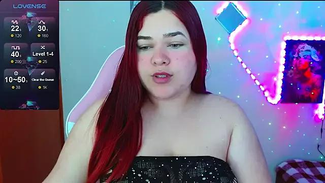 Maddisoon_r from StripChat