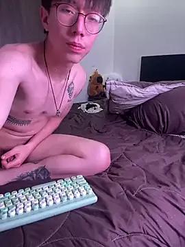 Maddy_and_Tom from StripChat