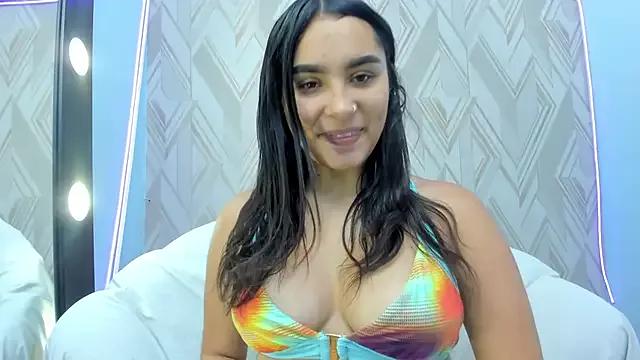 Explore our live girls sluts from our Custom and Multi clubs and checkout exclusive access to highly interactive content, such as shape, hair, titties, pussy type and many more.