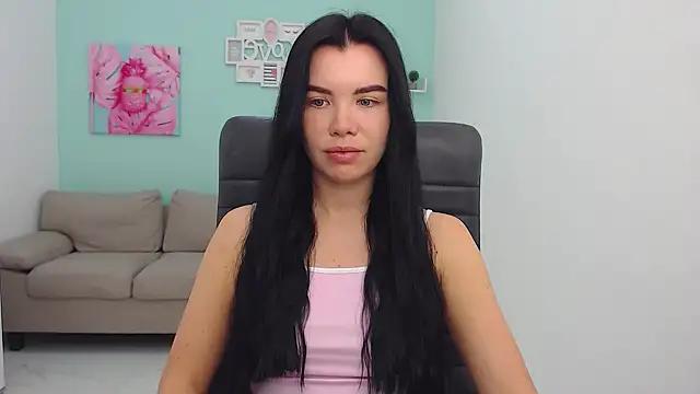 Explore our live girls sluts from our Custom and Multi clubs and checkout exclusive access to highly interactive content, such as shape, hair, titties, pussy type and many more.