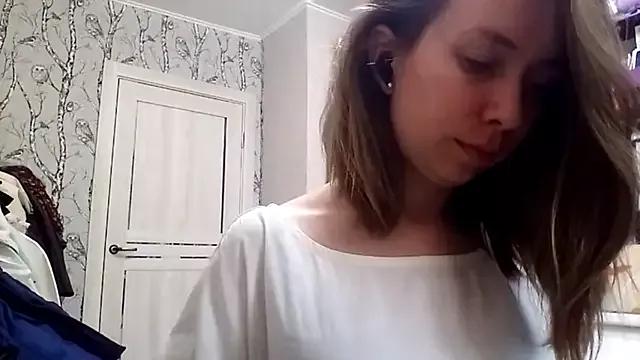 MaeChasev webcams show profile image 