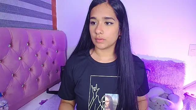 Maeena from StripChat