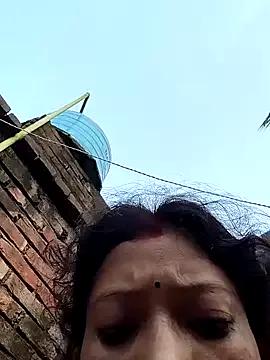 Magic-heart1 from StripChat is Freechat