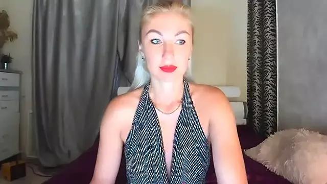 Magic__Around from StripChat is Freechat