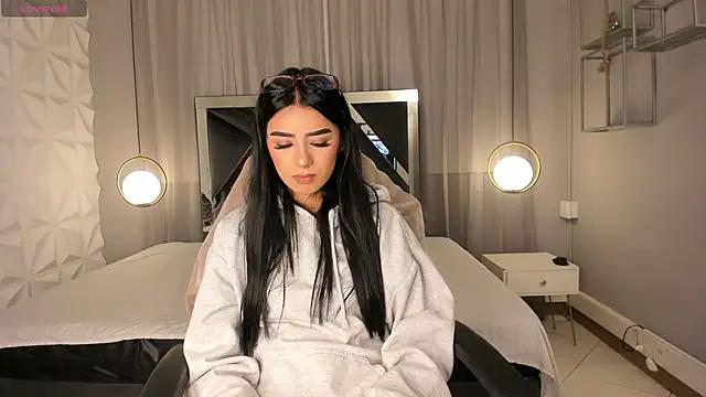 Explore our live girls sluts from our Custom and Multi clubs and checkout exclusive access to highly interactive content, such as shape, hair, titties, pussy type and many more.