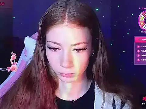 Explore our live girls sluts from our Custom and Multi clubs and checkout exclusive access to highly interactive content, such as shape, hair, titties, pussy type and many more.