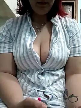 maialina2 from StripChat