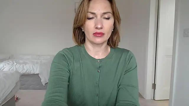 Mallinia from StripChat