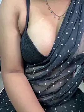 Photos of Malluvibez from StripChat is Private