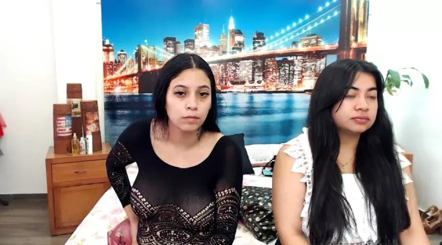 Explore our live girls sluts from our Custom and Multi clubs and checkout exclusive access to highly interactive content, such as shape, hair, titties, pussy type and many more.