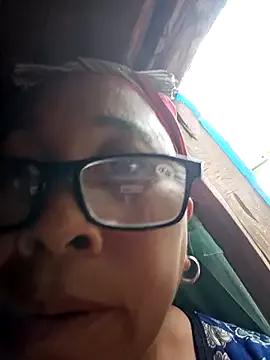 Mamapm20 from StripChat