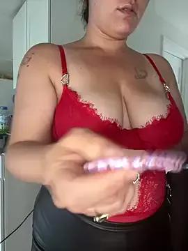 MamaSpicy from StripChat is Freechat