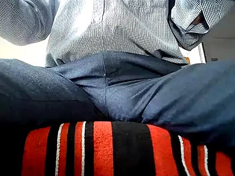 manan28 from StripChat