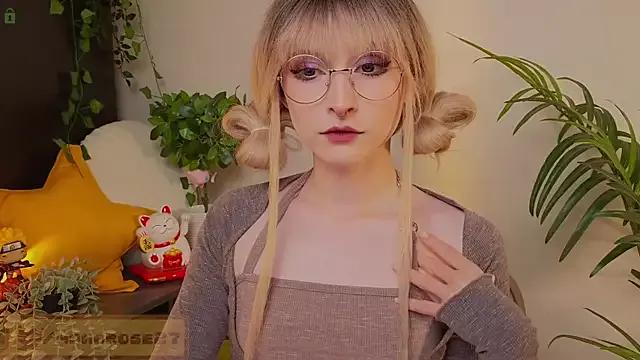 Manarose from StripChat