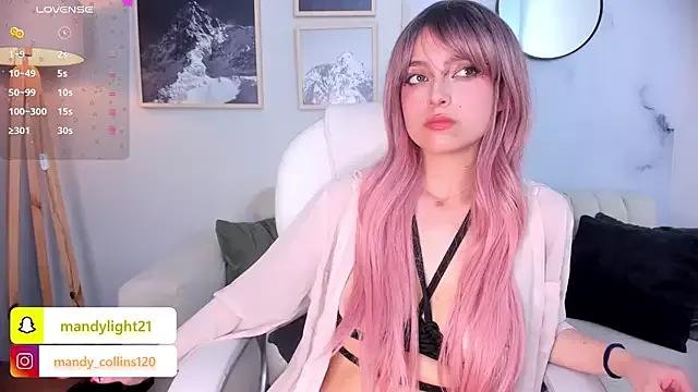Explore our live girls sluts from our Custom and Multi clubs and checkout exclusive access to highly interactive content, such as shape, hair, titties, pussy type and many more.