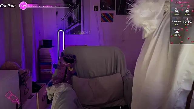Mannarie_Madsinn from StripChat