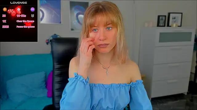 MaraCooperrr from StripChat