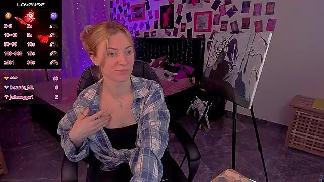 MaraCooperrr from StripChat