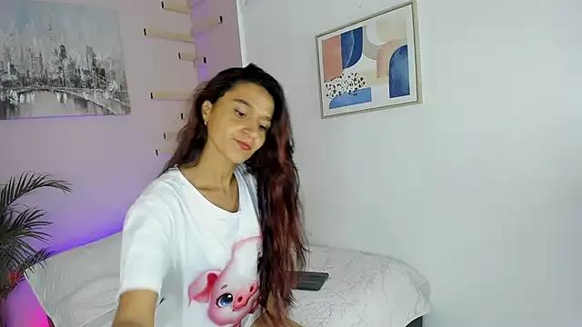 maraiah_petit from StripChat is Freechat
