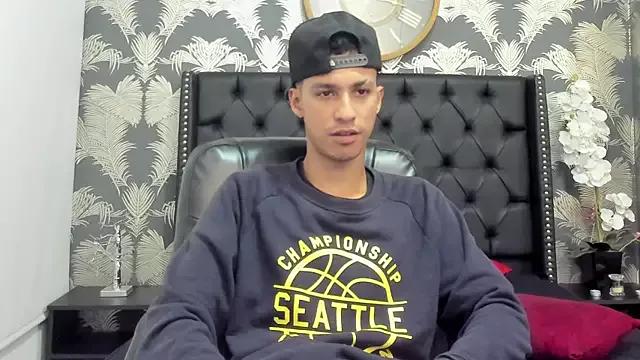Marcus_Jeron webcams show profile image 