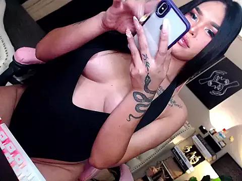 Maria_Bigcock from StripChat is Freechat