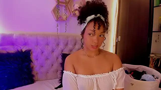 mariam_hill from StripChat is Freechat