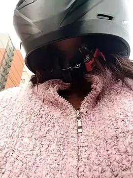 Mariana_21xx webcams show profile image 