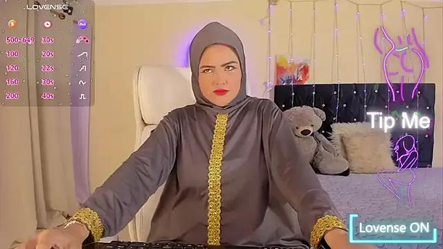 MarianFadel from StripChat is Freechat