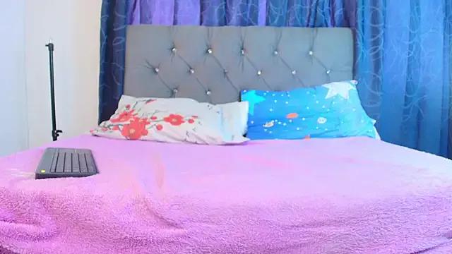 Mariangel_Dirty from StripChat is Freechat
