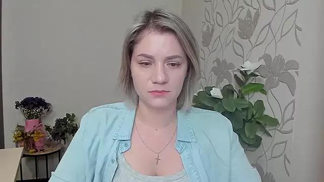 MariaSttone from StripChat is Freechat