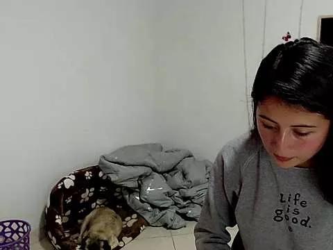 Explore our live girls sluts from our Custom and Multi clubs and checkout exclusive access to highly interactive content, such as shape, hair, titties, pussy type and many more.