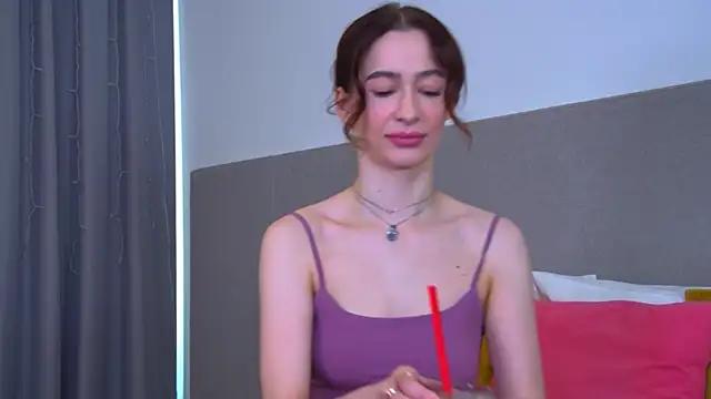 Explore our live girls sluts from our Custom and Multi clubs and checkout exclusive access to highly interactive content, such as shape, hair, titties, pussy type and many more.