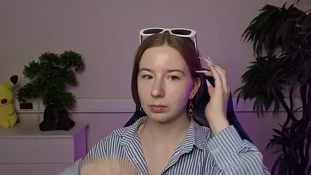 MarjorieBrown webcams show profile image 