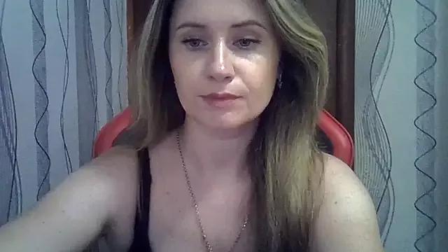 Marmariska from StripChat