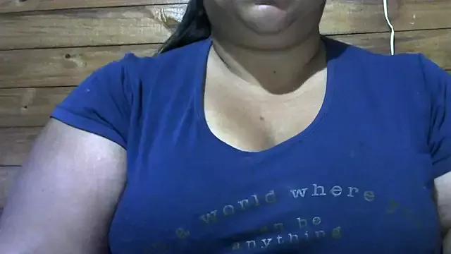 MARRENTINHA34 from StripChat