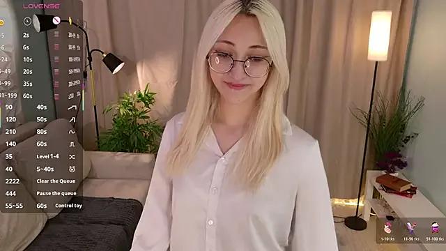 Marry_sharp from StripChat