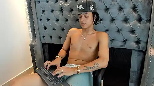MARSHALL_SPENCER from StripChat is Freechat