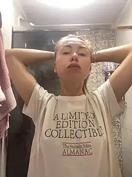 Explore our live girls sluts from our Custom and Multi clubs and checkout exclusive access to highly interactive content, such as shape, hair, titties, pussy type and many more.